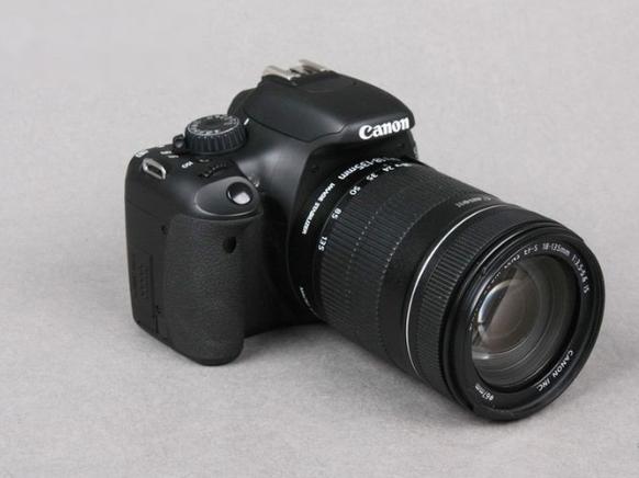 佳能550d原装镜头？佳能550d1855镜头？-第2张图片-优品飞百科