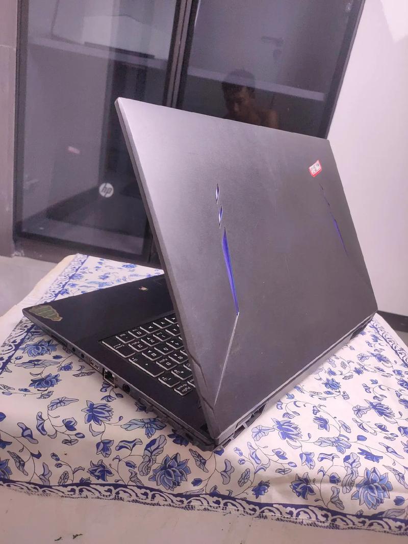 i78750h可以装台式电脑吗？i78750h能玩大型游戏吗？-第5张图片-优品飞百科