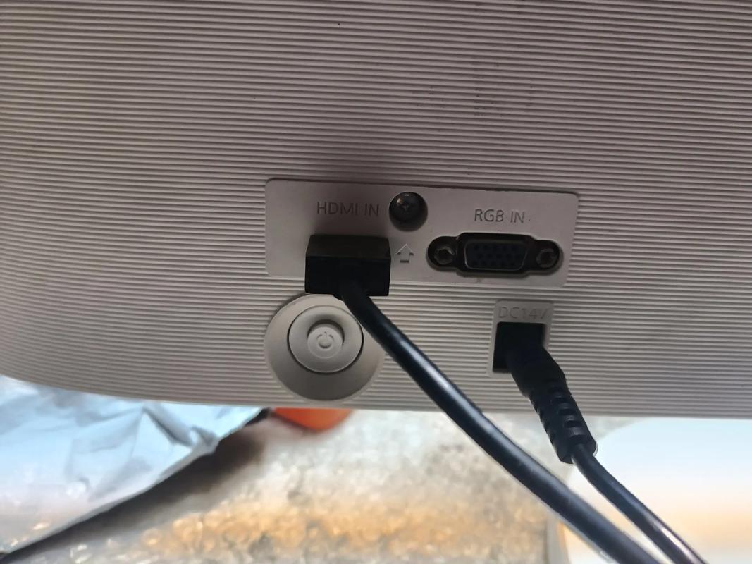 17寸显示器大约多少钱，17寸显示器大概多大-第3张图片-优品飞百科