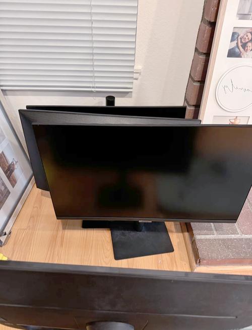 17寸显示器大约多少钱，17寸显示器大概多大-第4张图片-优品飞百科