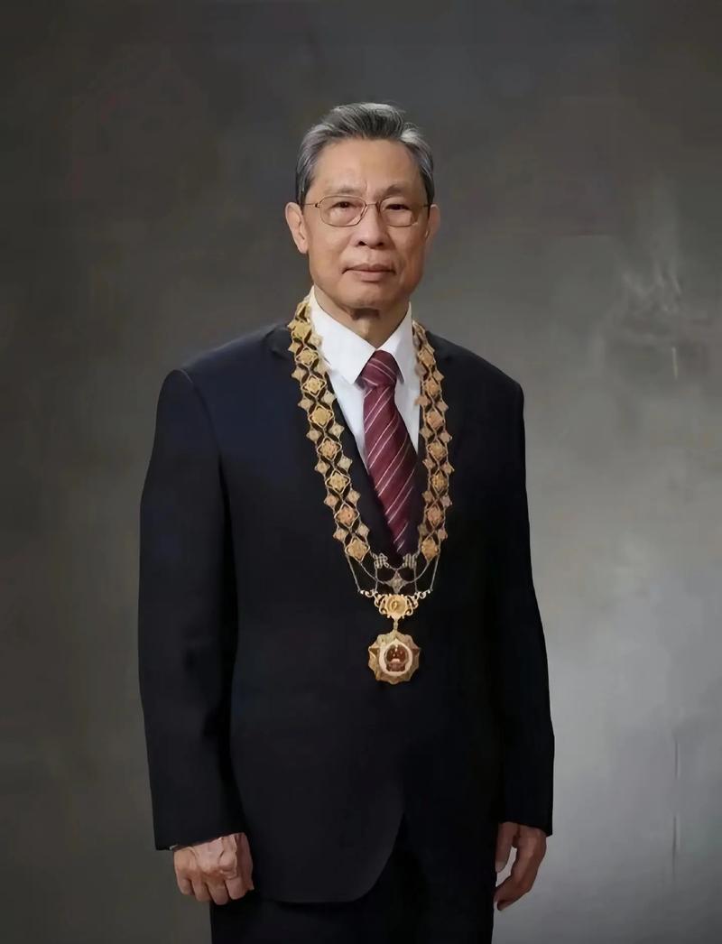 主管疫情院士？抗击疫情的几位院士？-第7张图片-优品飞百科