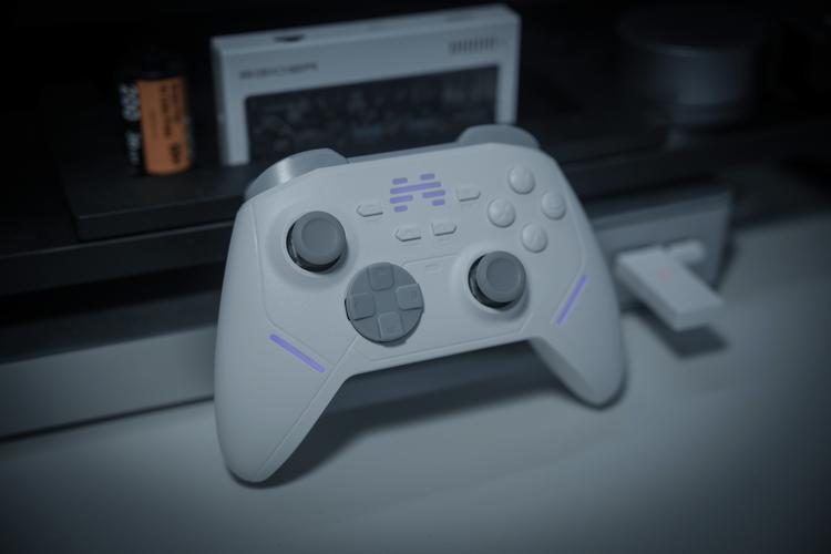 手柄适合玩什么类型游戏？手柄适合玩什么手游？