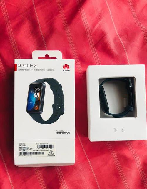 华为手环6和8的区别，华为手环6 区别？