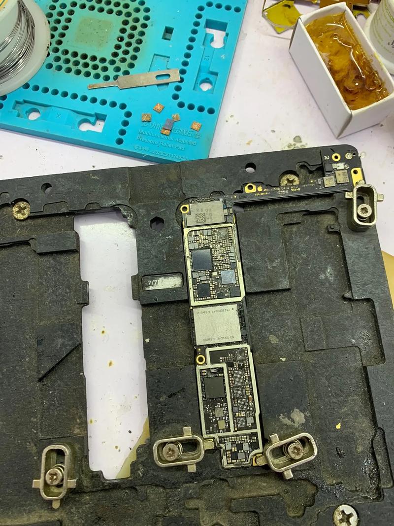 苹果8主板多少钱？苹果8主板大概多少钱？-第6张图片-优品飞百科