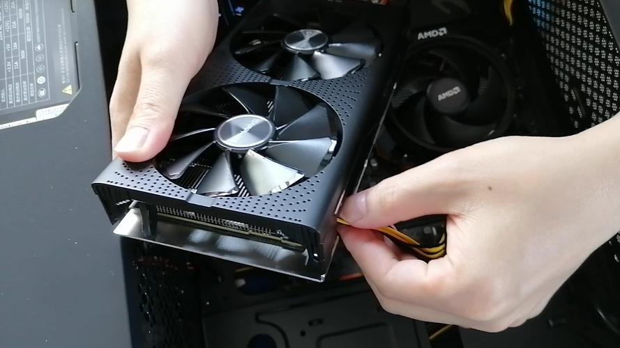 怎么安装显卡到机箱，怎么装显卡视频教程-第3张图片-优品飞百科