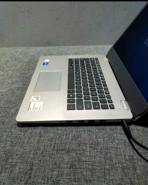 戴尔3400在什么档次？戴尔笔记本3400用着怎么样 好使吗?？-第2张图片-优品飞百科