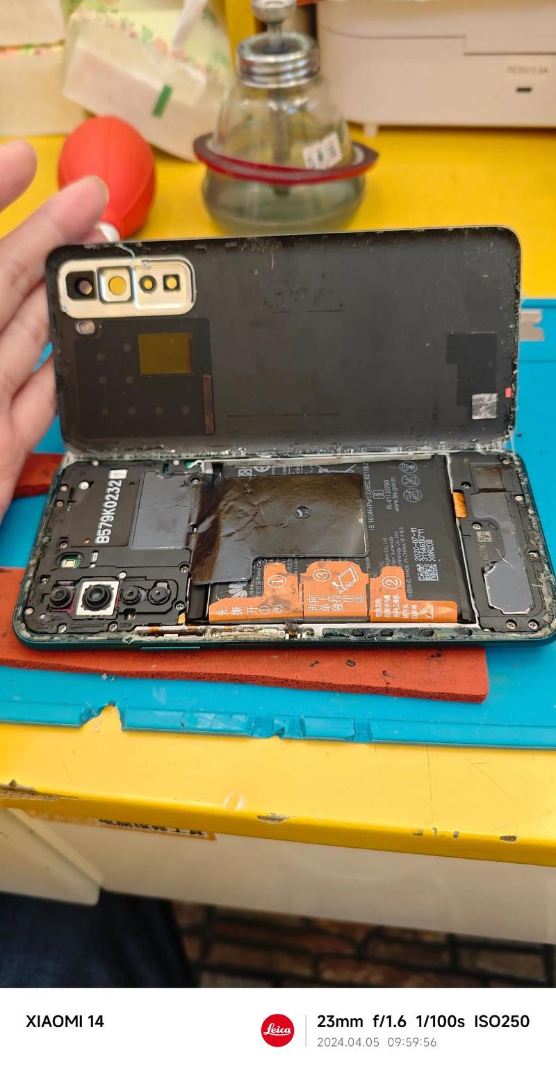 荣耀v8换电池划算吗？荣耀v8换电池划算吗值得买吗？