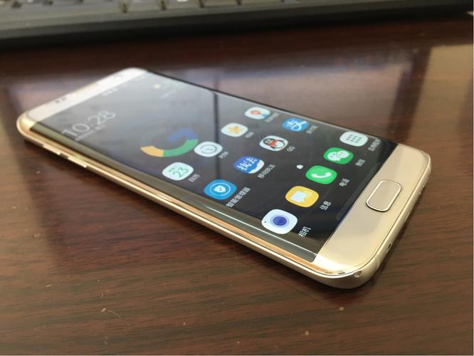 三星g9350卡槽在哪？三星g9350放手机卡怎么放？