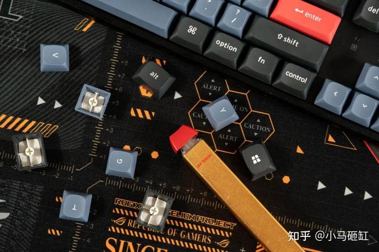 机械键盘光轴和青轴的区别，机械键盘光轴和青轴的声音一样吗？-第5张图片-优品飞百科