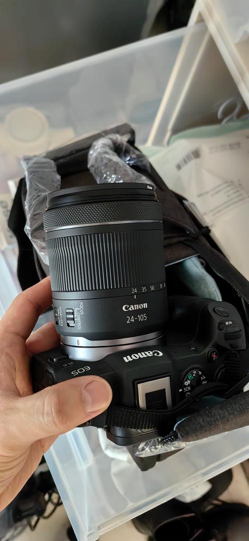 佳能镜头可以通用吗，佳能镜头通用吗?-第2张图片-优品飞百科