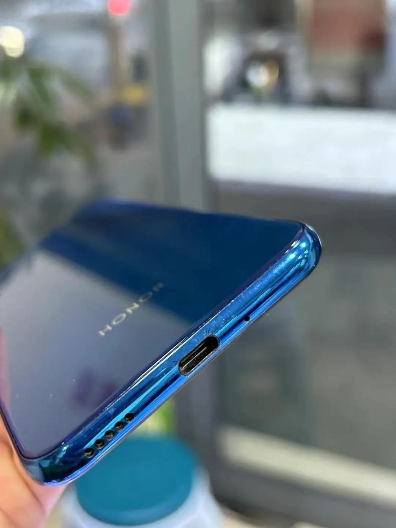 华为荣耀20青春版支持无线充电吗，华为荣耀20青春版支持5g网络吗-第4张图片-优品飞百科