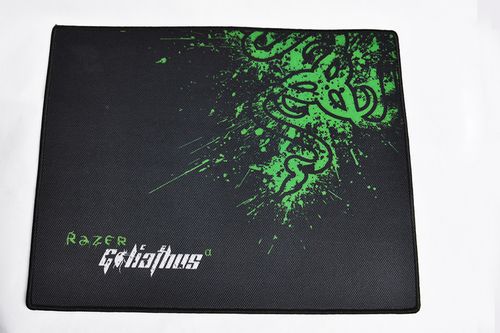 雷蛇发光鼠标垫怎么清洗，雷蛇rgb鼠标垫？-第2张图片-优品飞百科