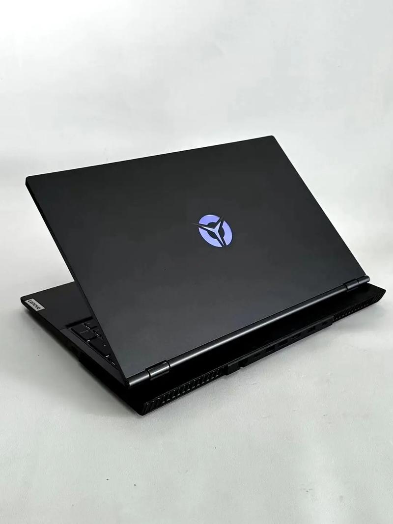 联想y7000p2020摄像头在哪？联想y7000p 摄像头？