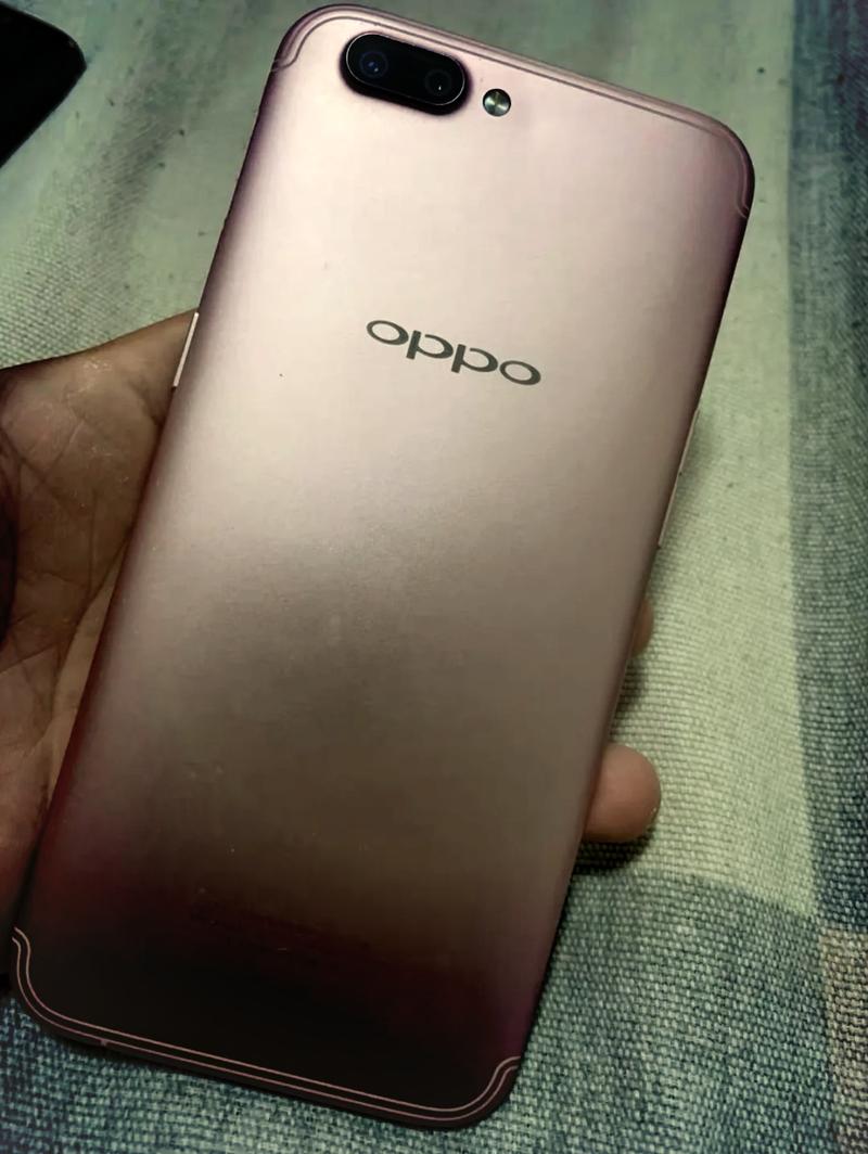 oppor11st是什么时候出的，oppor11s手机是什么时候出的？-第5张图片-优品飞百科