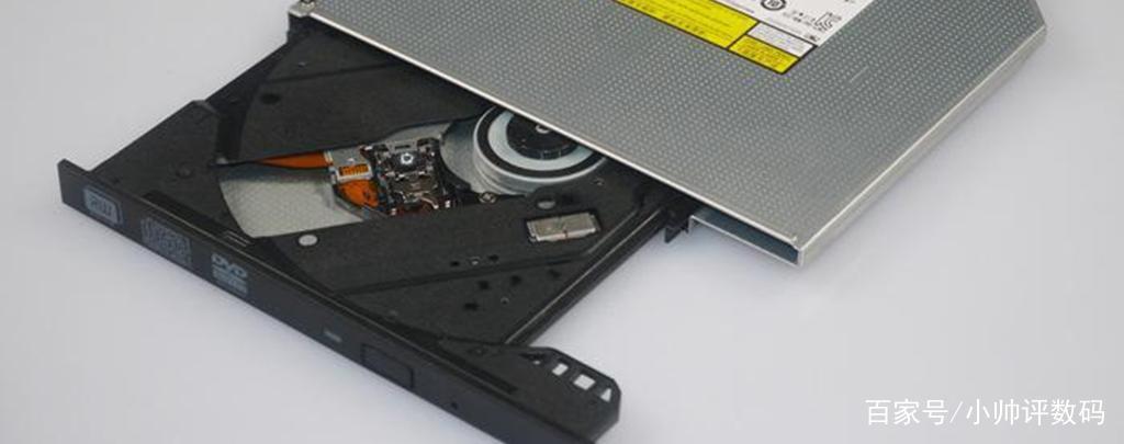 主机光驱怎么弹出来，主机上光驱按钮在哪?？-第3张图片-优品飞百科