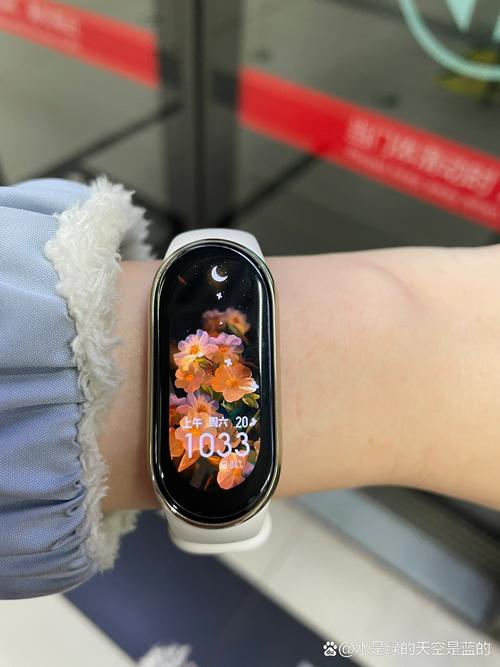 小米手环4怎么开机关机，小米手环4如何开机开关机?