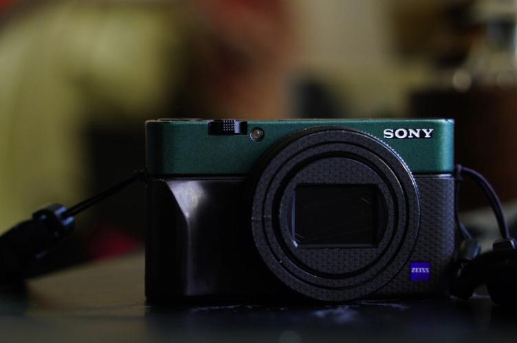 索尼黑卡6与黑卡7对比测评？索尼黑卡6与黑卡7对比测评哪个好？-第5张图片-优品飞百科