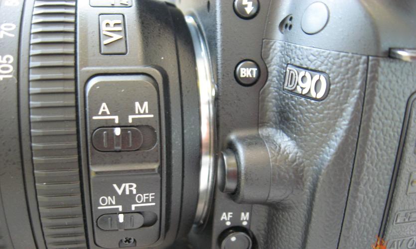 尼康d90屏幕怎么开启？尼康d90iso怎么设置？-第3张图片-优品飞百科