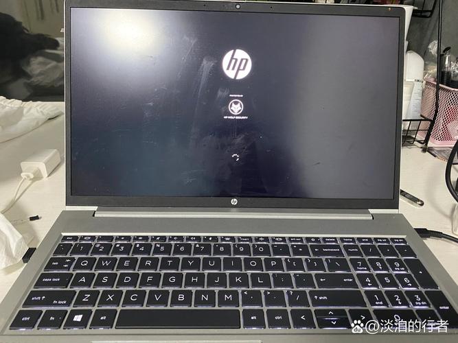 惠普笔记本怎么样关机，惠普笔记本电脑的关机键在哪个位置？