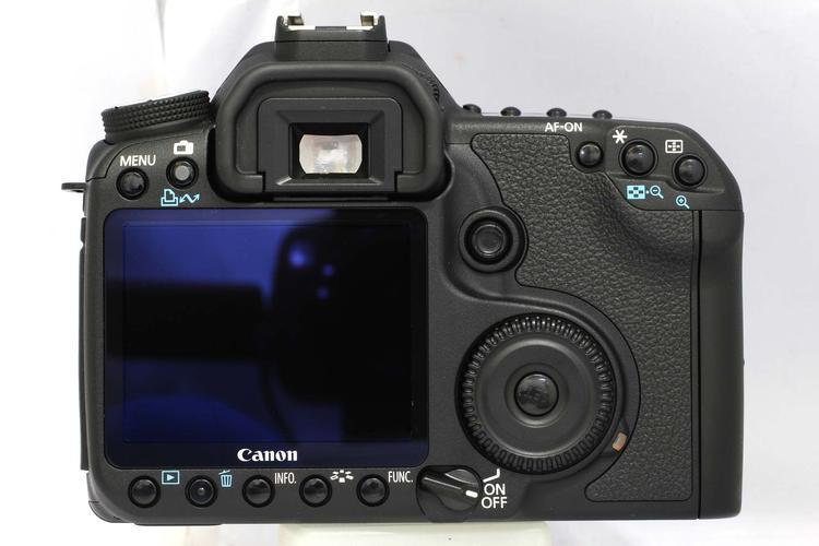 佳能50d接口，佳能50d充电口？-第4张图片-优品飞百科