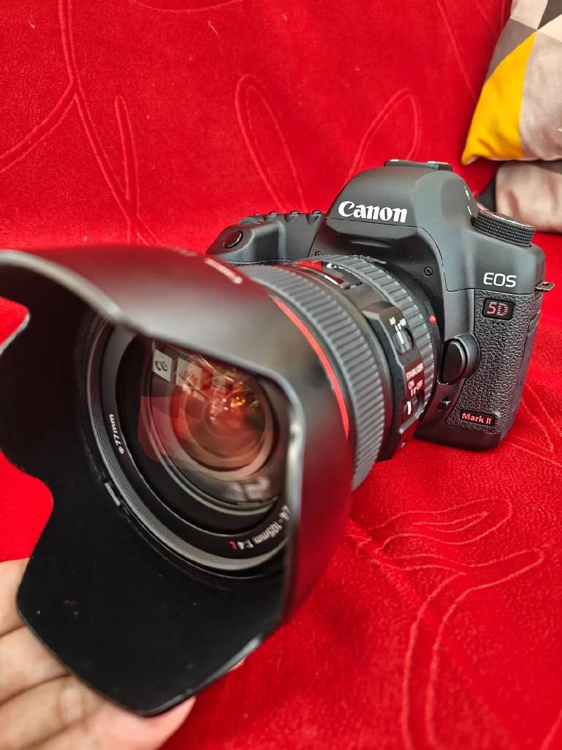 佳能5d2配什么广角镜头好？佳能5d2相机的镜头都有哪些型号？-第4张图片-优品飞百科