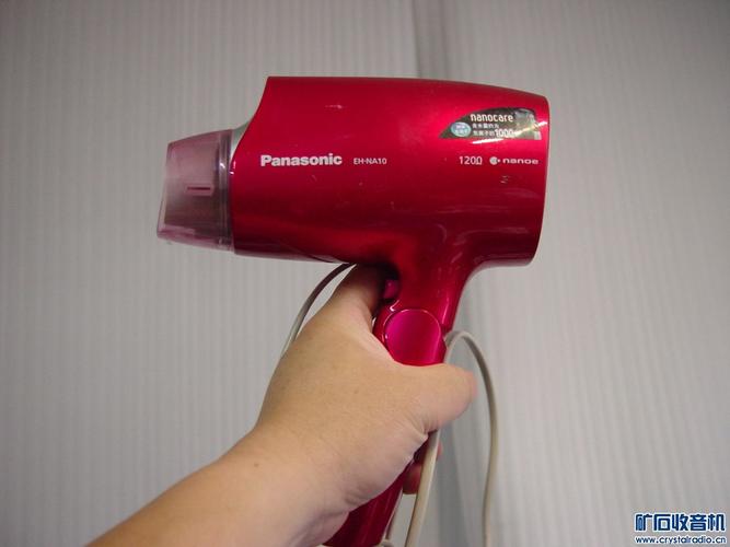 电脑功率大还是吹风机功率大？电脑功率和吹风机功率？-第3张图片-优品飞百科