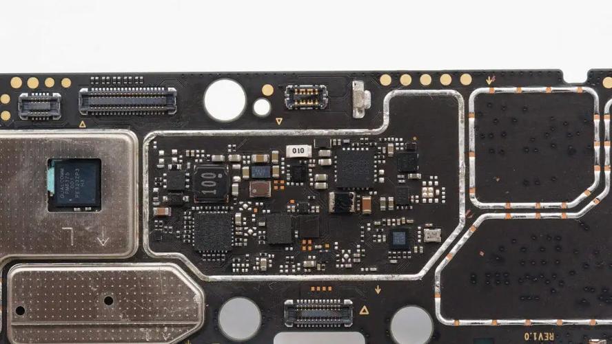 怎样拆联想a2207a平板电脑，联想平板电脑拆机视频教程-第5张图片-优品飞百科