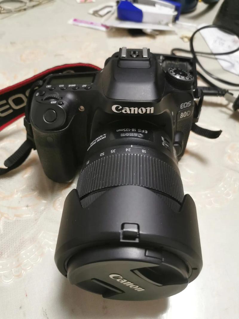 佳能相机2012年费用过万，2012年的佳能相机？-第4张图片-优品飞百科