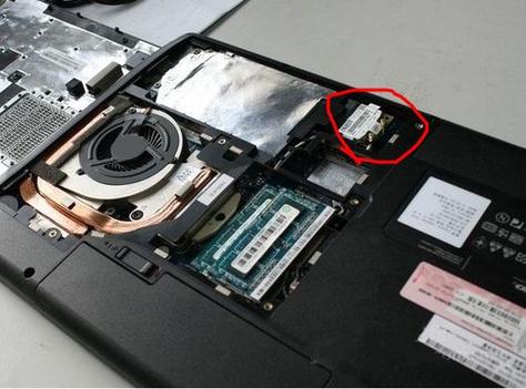 联想t61拆硬盘方法，联想t61拆解-第2张图片-优品飞百科