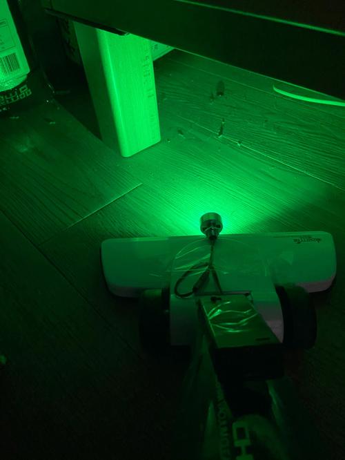 荣耀移动电源2指示灯含义，荣耀移动电源2亮绿灯