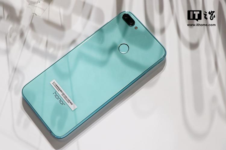 荣耀9i屏幕多大尺寸？荣耀9i屏幕多大尺寸合适？-第3张图片-优品飞百科