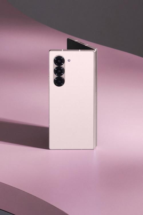 摩托罗拉razr美版跟国行区别，摩托罗拉razr5g美版-第4张图片-优品飞百科