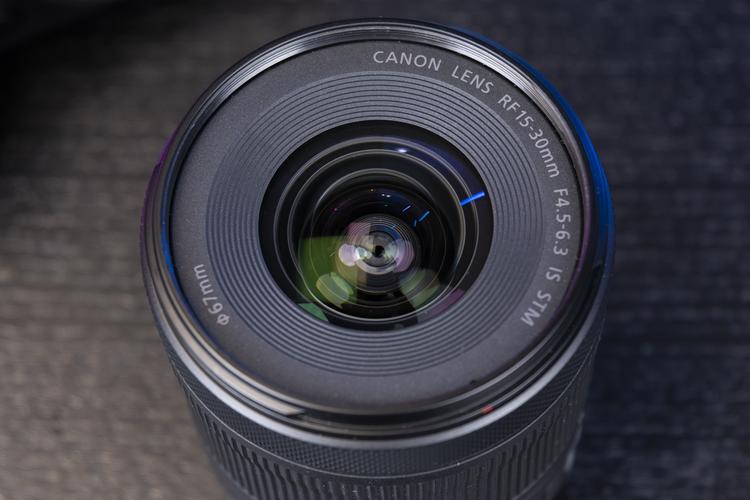 佳能广角镜头买哪款好，佳能广角镜头哪款比较实用？