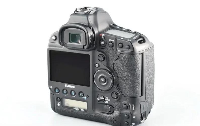 佳能1ds3电池，佳能1ds3电池使用方法视频？