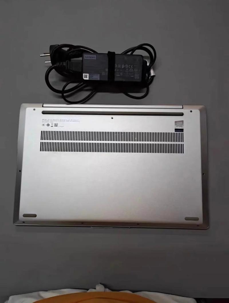 联想小新潮7000多少寸，lenovo小新潮700015ikbr多少寸？