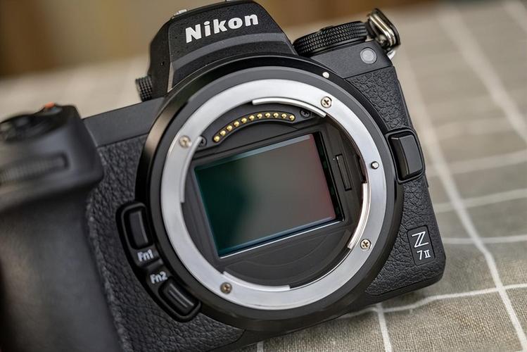 尼康z7二代配什么镜头，尼康z7ii配什么镜头好？-第3张图片-优品飞百科