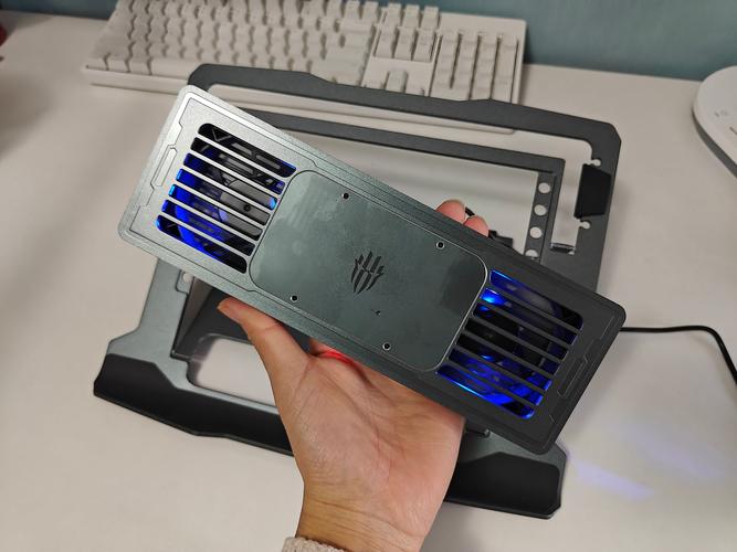 笔记本电脑装散热器有用吗，笔记本电脑加装散热器-第3张图片-优品飞百科