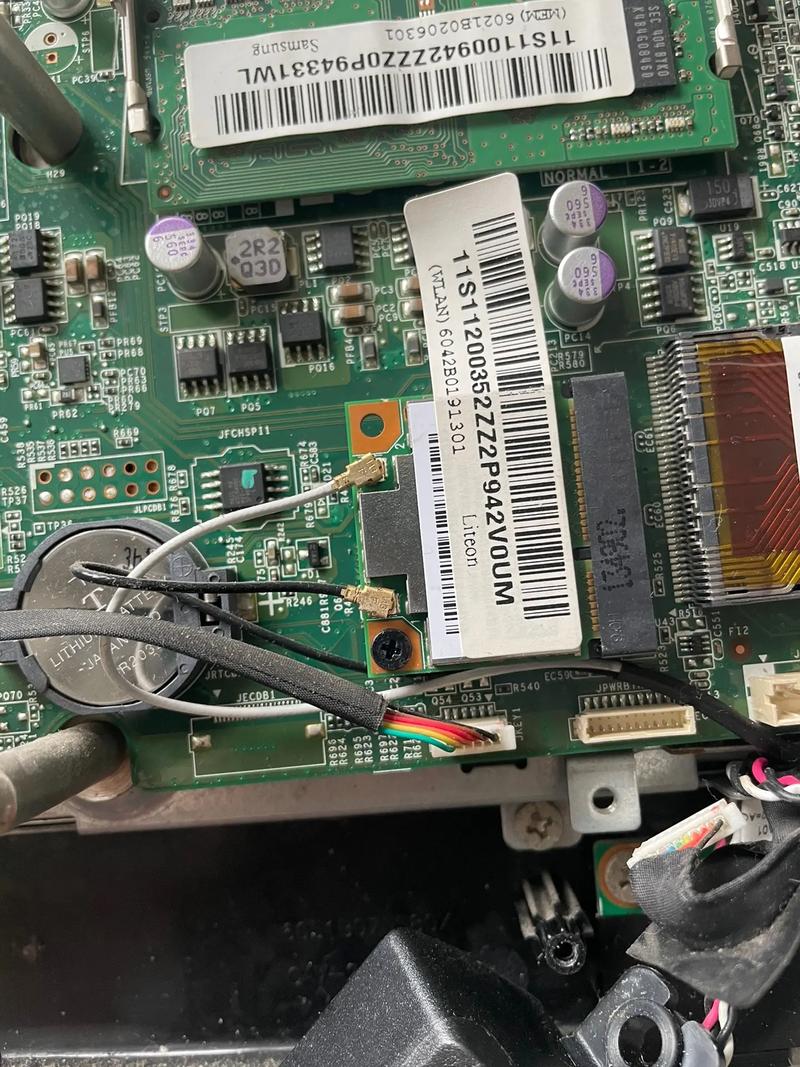 联想一体机电脑屏幕多少钱，联想一体机屏幕更换视频-第5张图片-优品飞百科