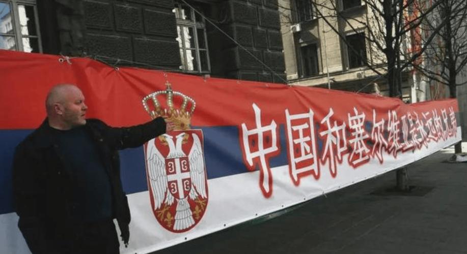 疫情满满的爱？疫情有爱的说说？-第5张图片-优品飞百科