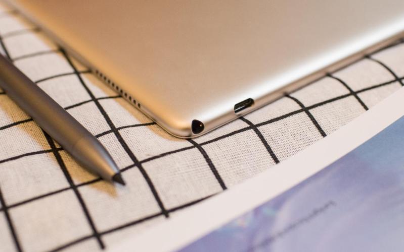 华为m5平板是哪年上市的，华为m5平板性能怎么样-第3张图片-优品飞百科