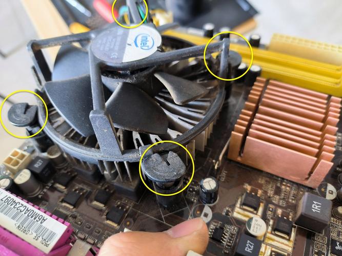 主机散热风扇怎么安装，主机散热风扇安装教程？-第6张图片-优品飞百科