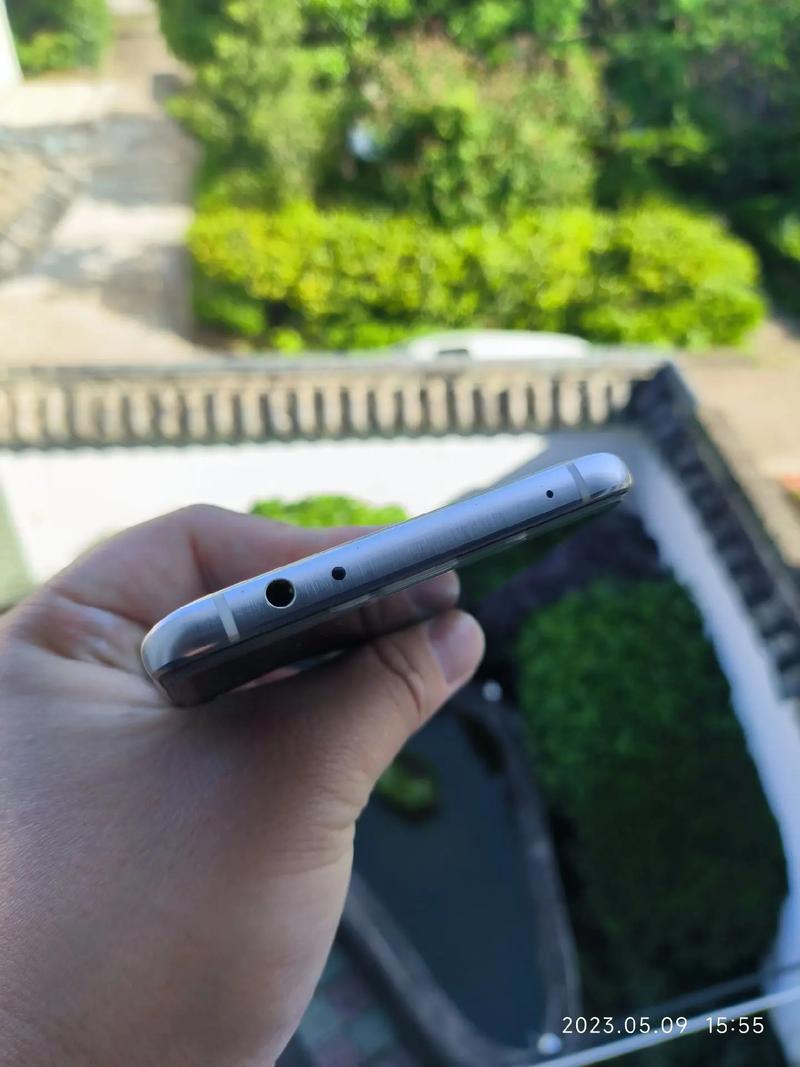 mate10屏幕是哪个厂家，mate10 屏幕怎么样？-第6张图片-优品飞百科