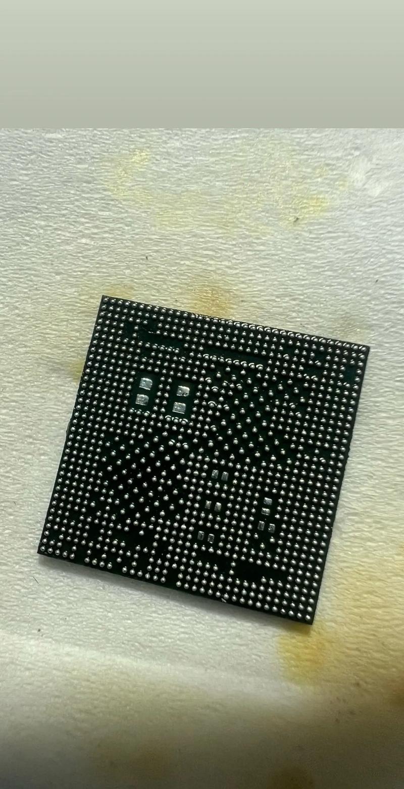 荣耀10怎么拆后盖，荣耀10如何拆后盖-第4张图片-优品飞百科