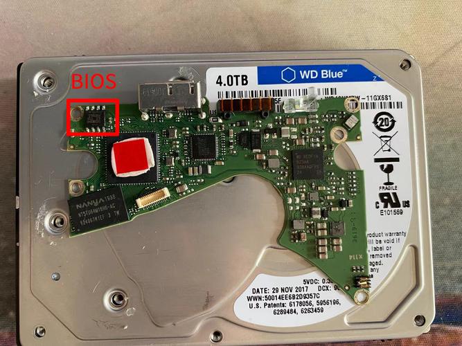 西部数据移动硬盘如何拆卸，西部数据移动硬盘ultra拆解？-第6张图片-优品飞百科