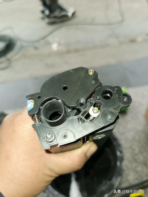 三星4521f怎么更换硒鼓？三星4521f硒鼓换鼓芯图解？-第2张图片-优品飞百科