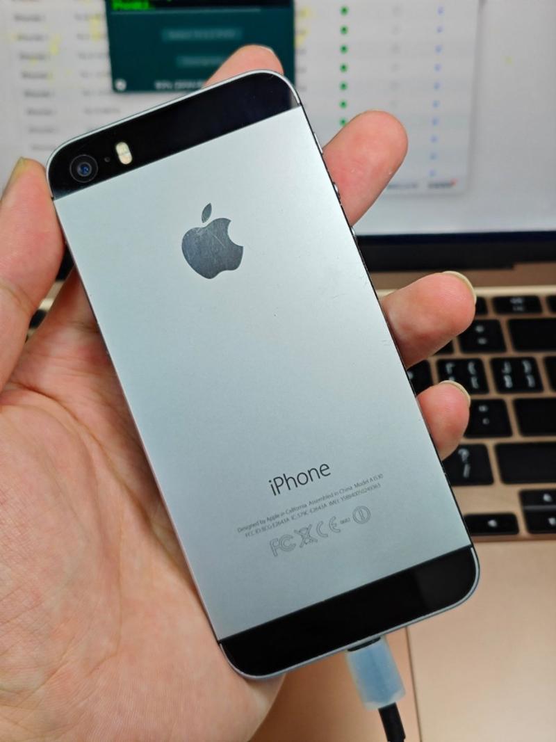 苹果5和5s哪个音质好，苹果5s是音质比较好的苹果手机吗