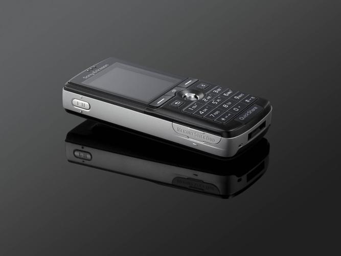 索尼爱立信w800c当年售价多少，索尼爱立信v800？-第3张图片-优品飞百科