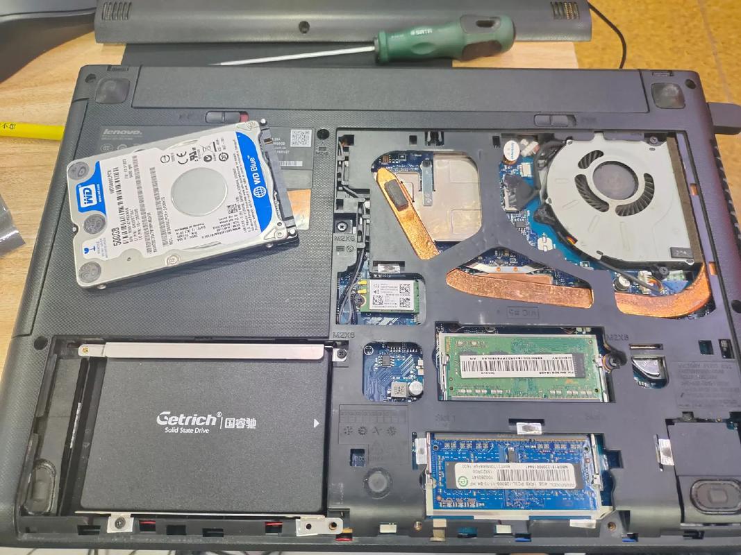 笔记本如何换固态硬盘教程，笔记本换固态硬盘步骤-第5张图片-优品飞百科