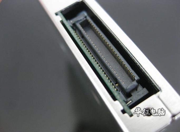 笔记本光驱是什么接口，笔记本光驱是什么接口的？-第2张图片-优品飞百科