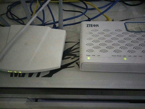 zte路由器los闪红灯是怎么回事，zte上的los灯亮？-第2张图片-优品飞百科